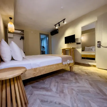 Trina Talles - Luxury Design Adult Only Otel 4*