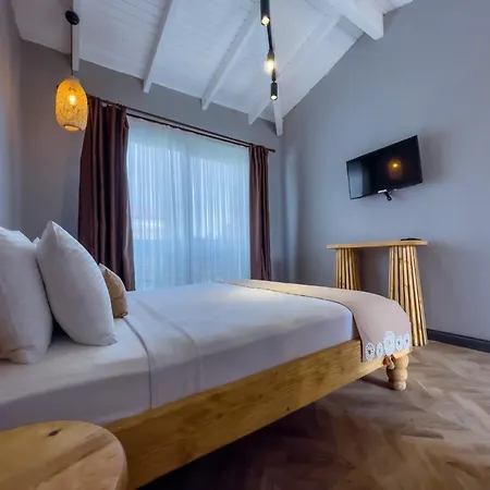 Trina Talles - Luxury Design Adult Only Otel