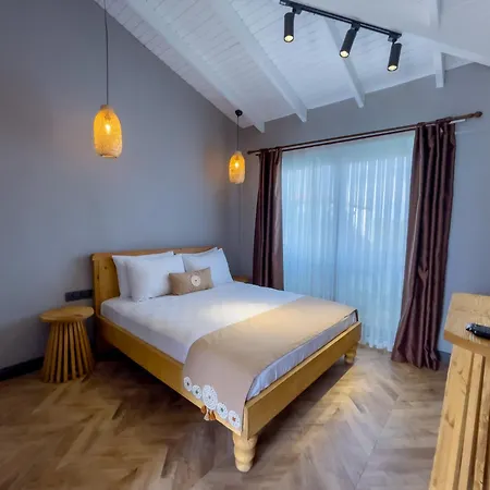 Trina Talles - Luxury Design Adult Only Otel 4*