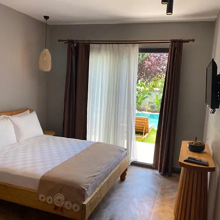 Trina Talles - Luxury Design Adult Only Otel 4*