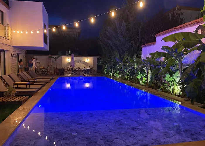 Trina Talles - Luxury Design Adult Only Hotel